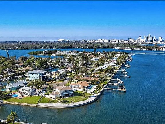 5th image of 3580 Coquina Key Dr SE