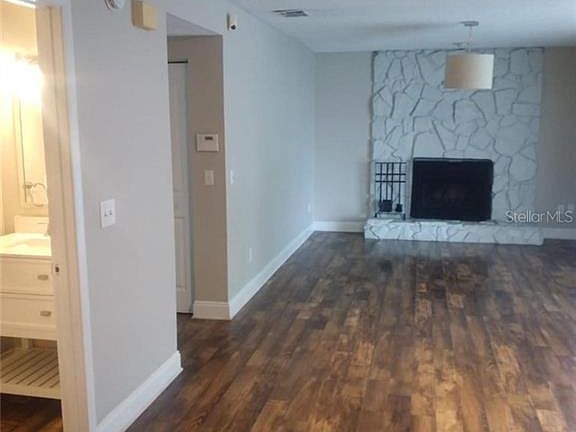 4th image of 14524 Wessex St
