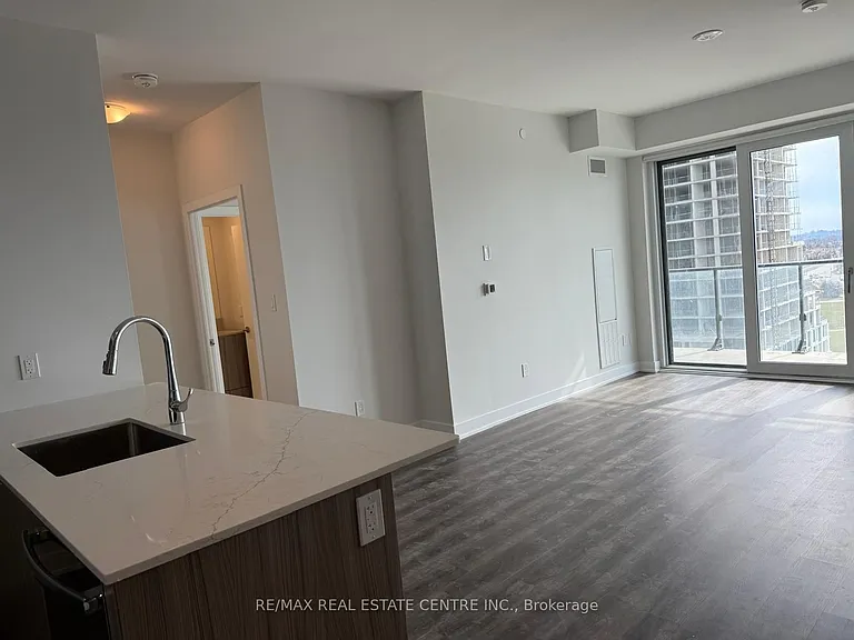 430 Square One Dr #1007 — Photo 35