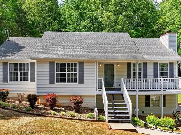 402 Deer Run, Jasper, GA 30143