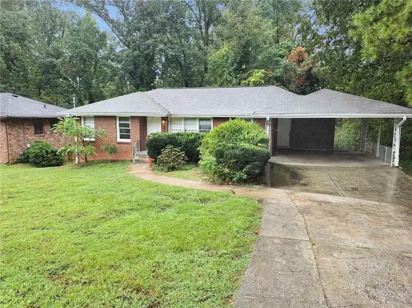 2261 Clifton Springs Rd, Decatur, GA 30034