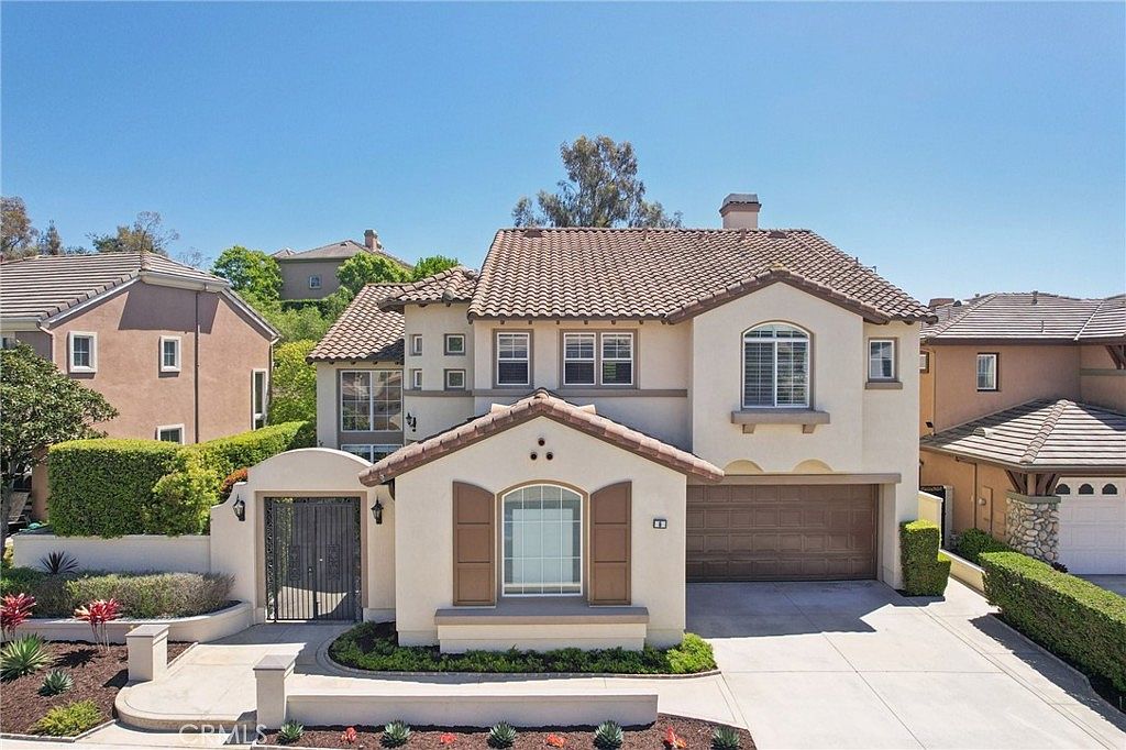6 Westchester Ct