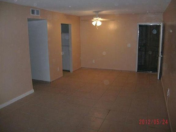 2nd image of 13725 NE 6th Ave APT 305