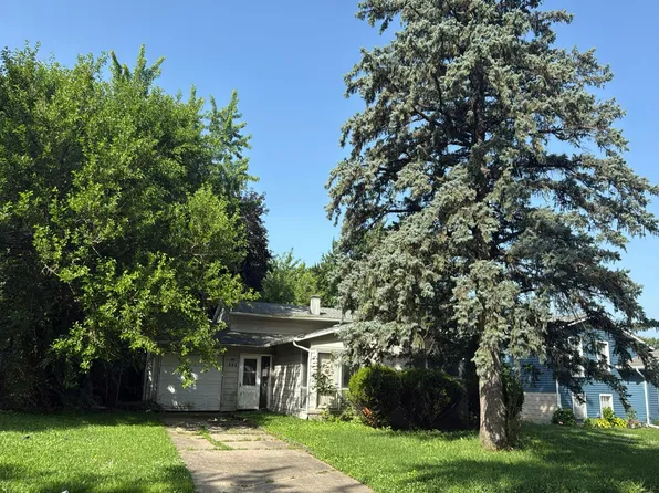 845 W 72nd Ave, Merrillville, IN 46410