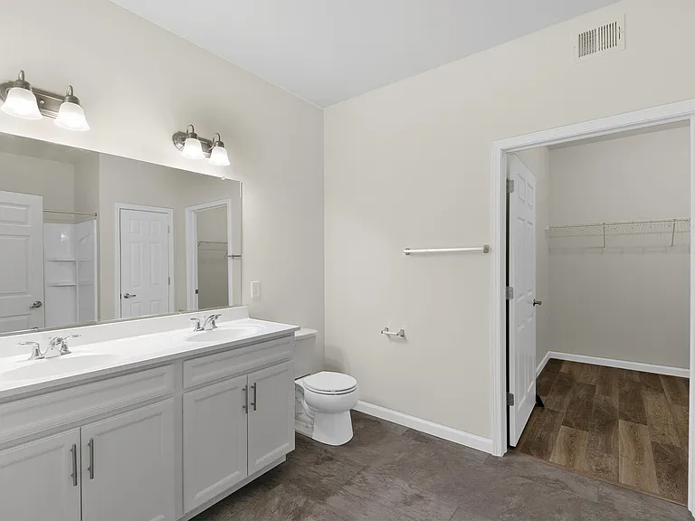 Townhomes at Woodland's Edge — Photo 46
