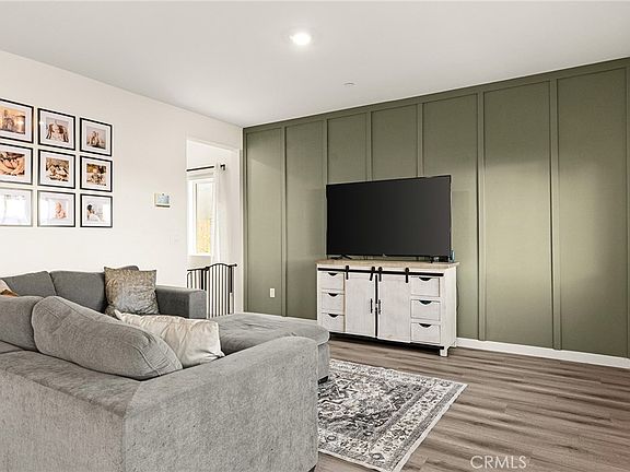 4th image of 3026 Steiner Ln