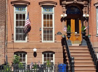 902 Bloomfield St, Hoboken, NJ 07030