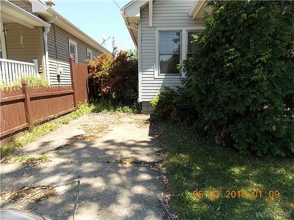 4th image of 1705 24th St