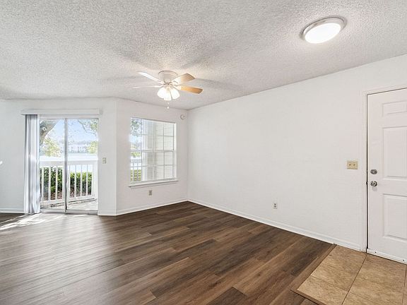 3rd image of 1039 S Hiawassee Rd APT 2914
