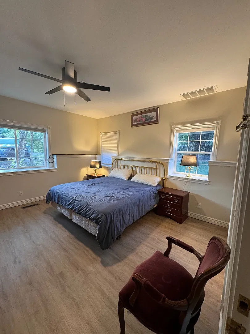 350 N Fairway Drive - G1 and G2 — Photo 3