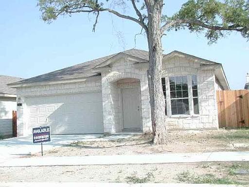 1st image of 5627 NE ARCADIA PARK