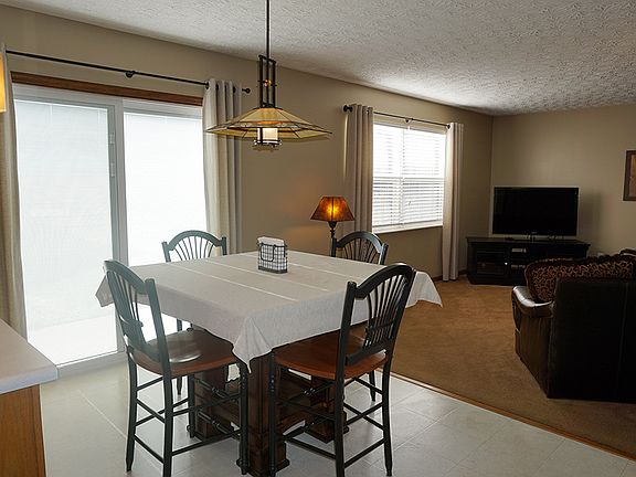 4th image of 5810 Cedarwood Ct