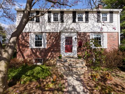 606 E Pennsylvania Ave, Oreland, PA, 19075