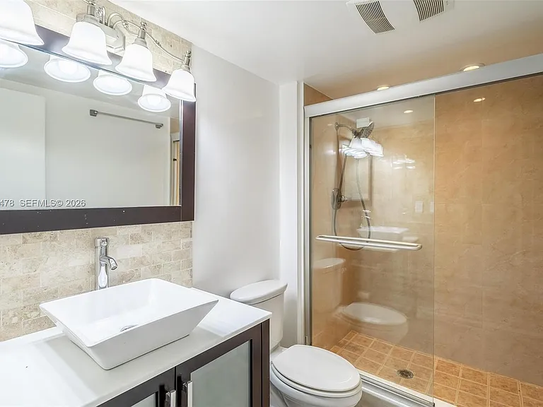 20347 W Country Club Dr #Townhouse 15 — Photo 16