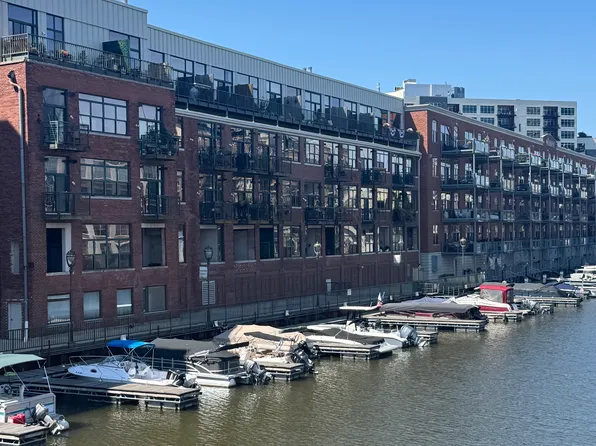 200 S Water St Unit 302, Milwaukee, WI 53204
