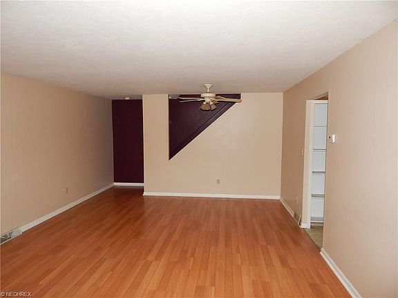 4th image of 11434 Harbour Light Dr #17