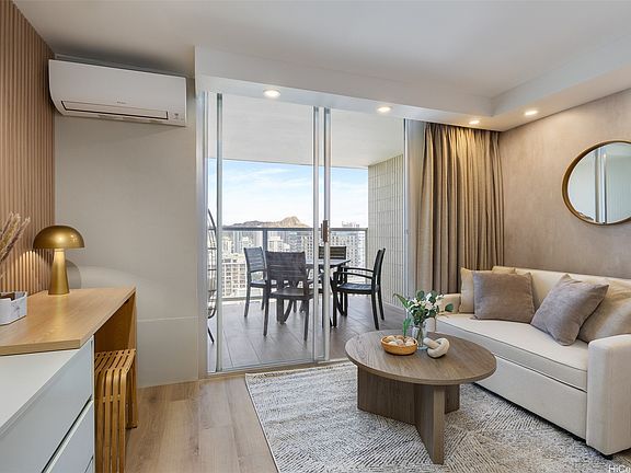 5th image of 445 Seaside Ave APT 3609