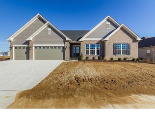 319 Wilmer Valley Dr, Wentzville, MO 63385