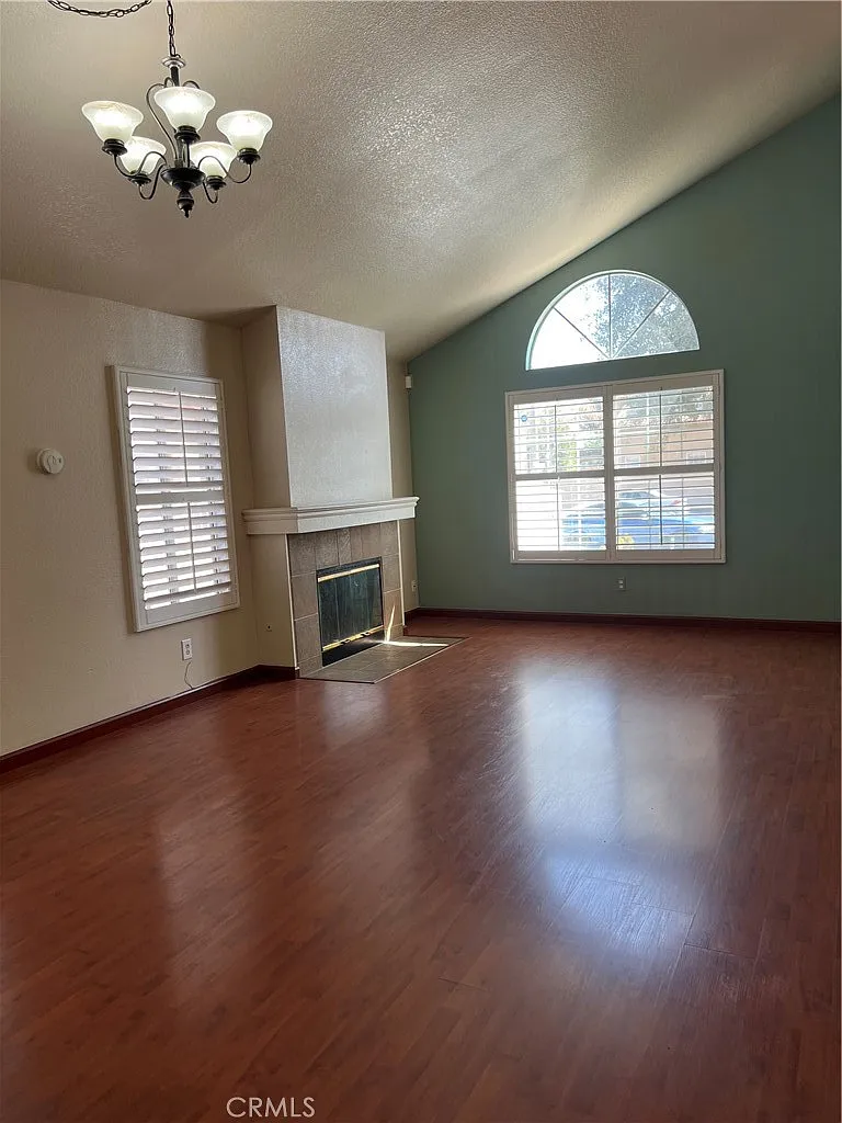 3 bed, 1502 sqft, $3,000 — Photo 3
