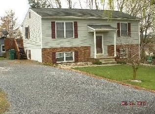 140 2nd St, Broadway, VA 22815