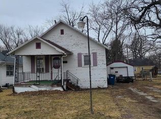 673 Wood Ct, Kankakee, IL 60901