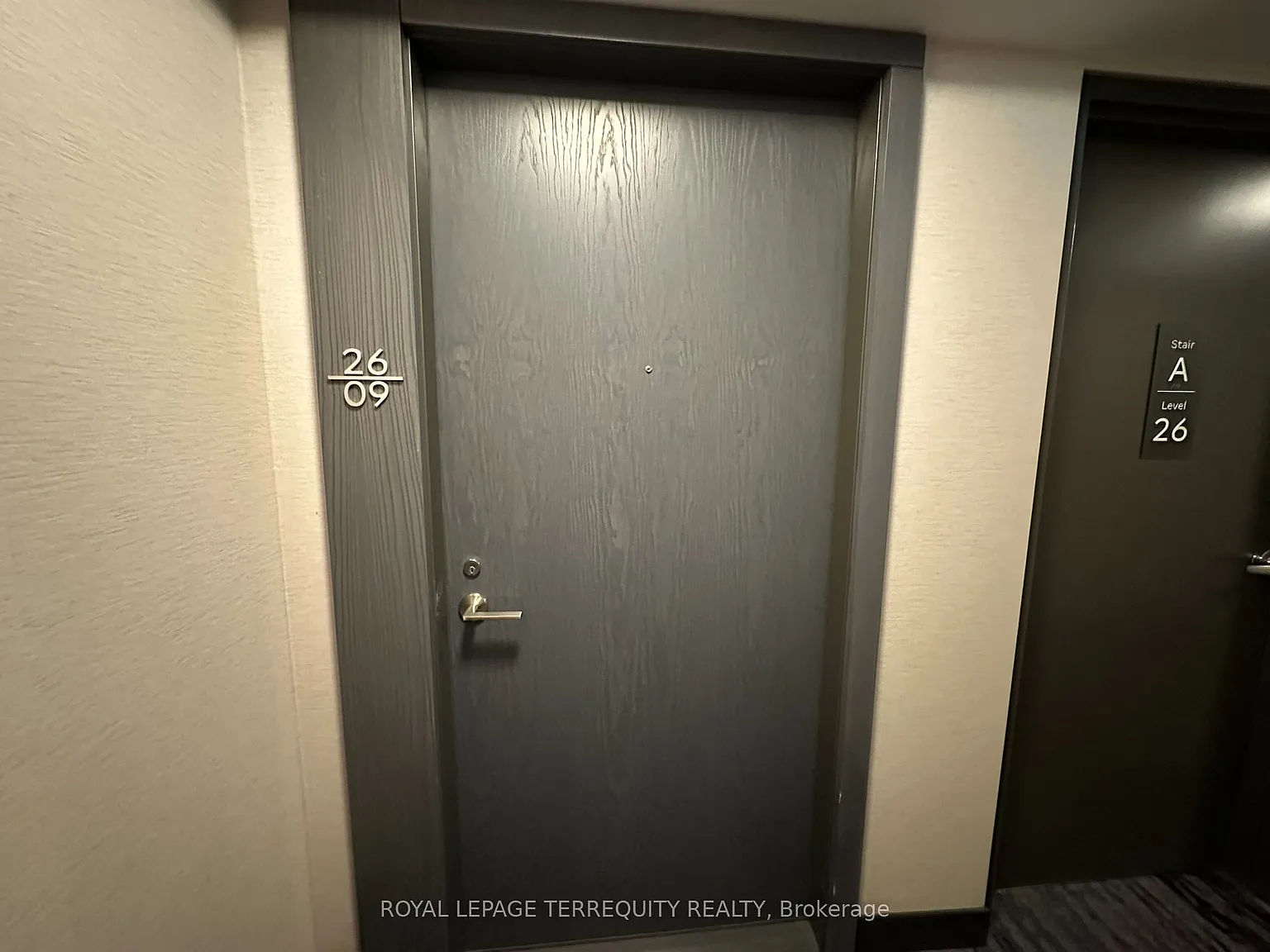 3 bed, $3,200 — Photo 3