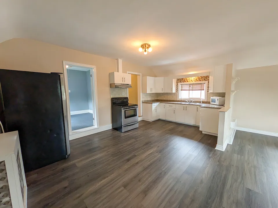254 Hellems Ave