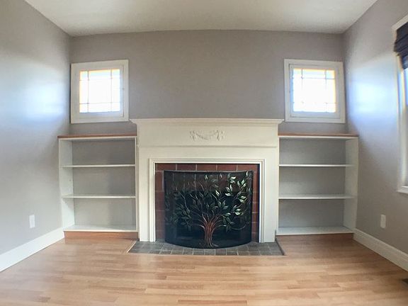 5th image of 1612 W 49th St