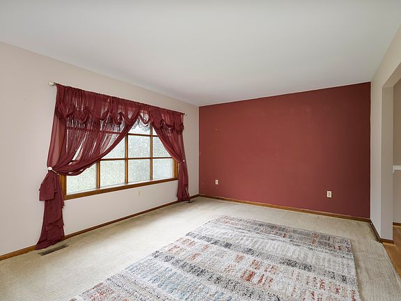 5th image of 7420 Liberty Ct