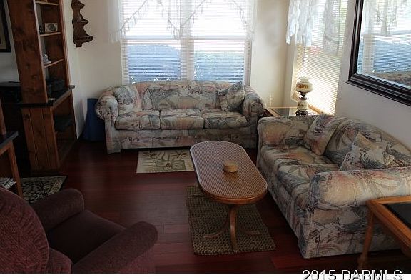 2nd image of 6 N Wisteria Dr