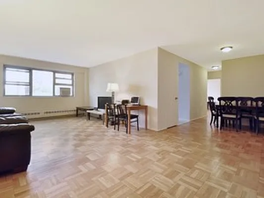 Sold by Corcoran | media 21