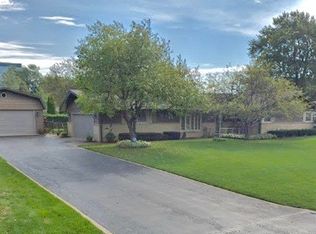 425 Oleander Dr, Schaumburg, IL