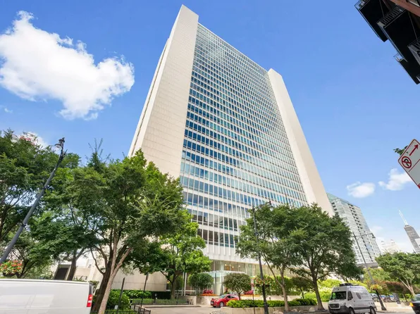 500 W Superior St Unit 1907, Chicago, IL 60654