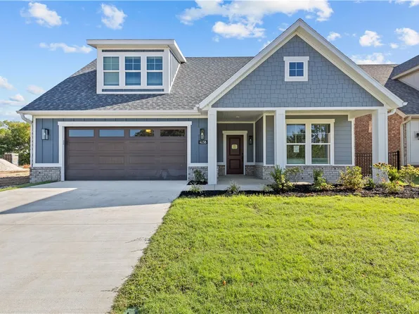 4342 W Huron Loop, Fayetteville, AR 72704