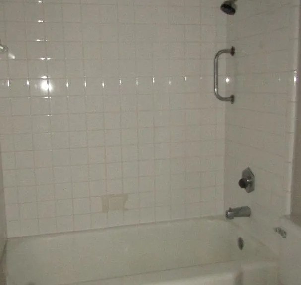 712 SW Roosevelt Ave — Photo 9