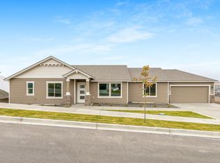 6327 W 28th Ave, Kennewick, WA 99338