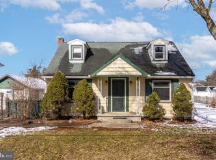 119 Fishing Creek Rd, Mill Hall, PA 17751