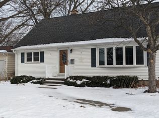 5323 46th Ave, Kenosha, WI 53144