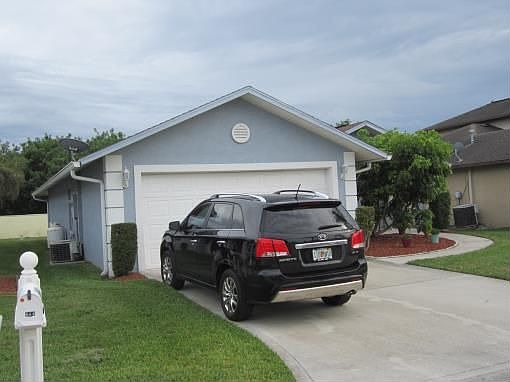 3rd image of 664 SE 26th Dr