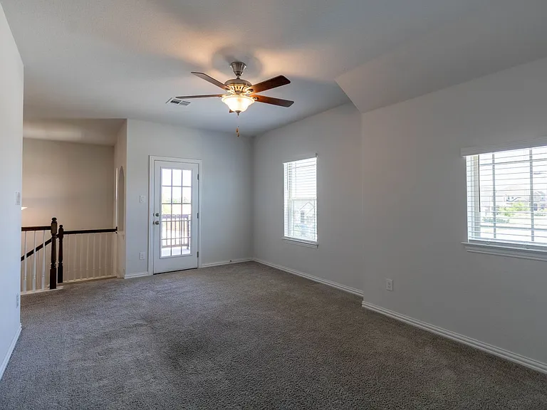 19337 Pilton Dr — Photo 25