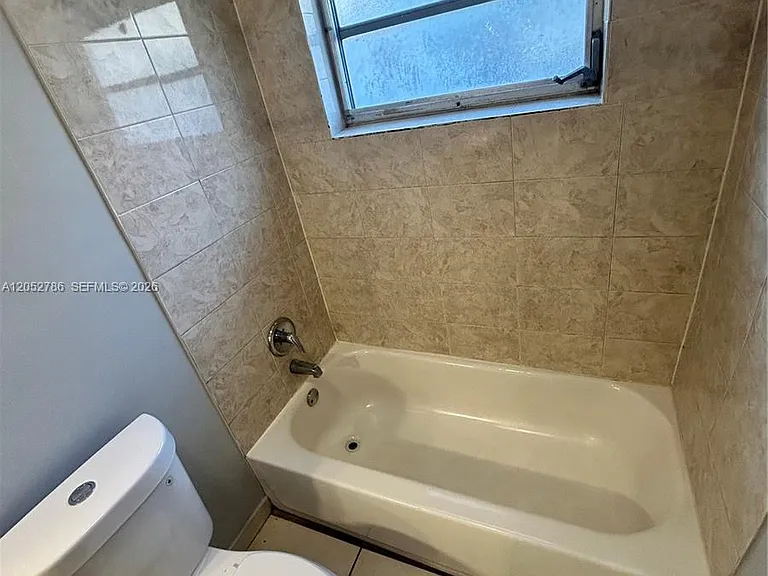 1508 NW 8th Ave #1 — Photo 17