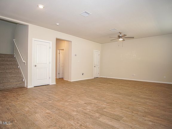 5th image of 1640 Brevoort