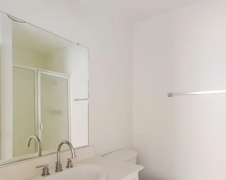 Chatsworth Rent This Now — Photo 37