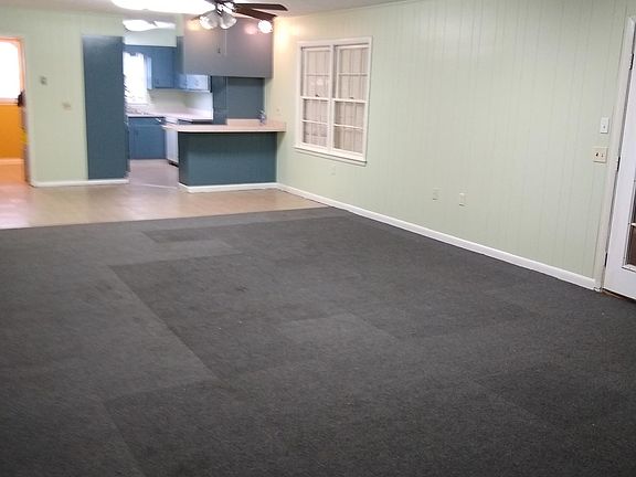 3rd image of 1803 Aimwell Blvd