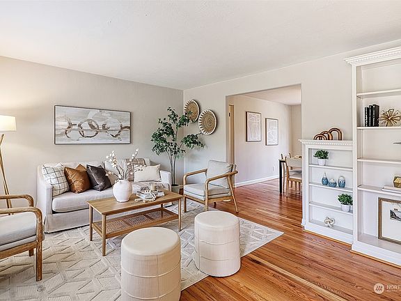 4th image of 16742 Linden Avenue N