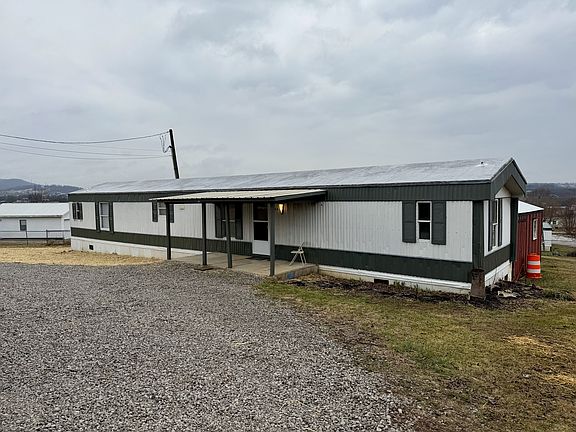 2nd image of 489 Cumberland Dr