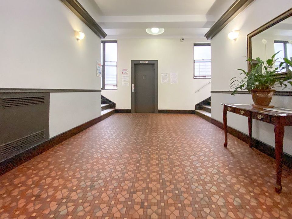 1st image of 155 W 81st St #1K