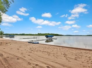 11325 Interlachen Rd, Chisago City, MN 55013