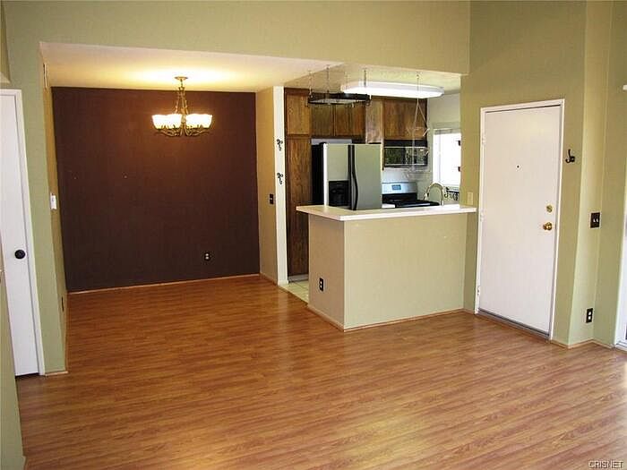 1st image of 24485 Valle Del Oro #C390