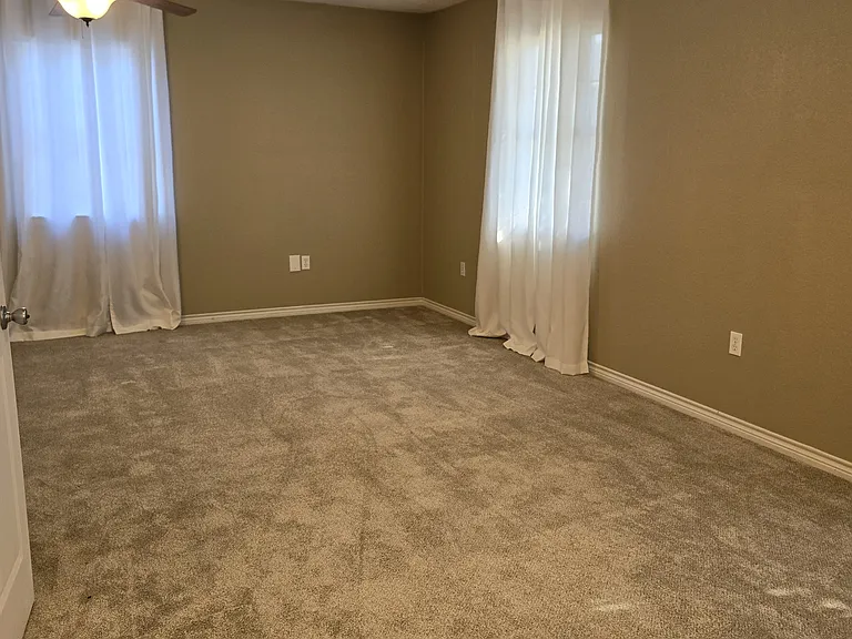 2408 W Kansas Ave — Photo 17
